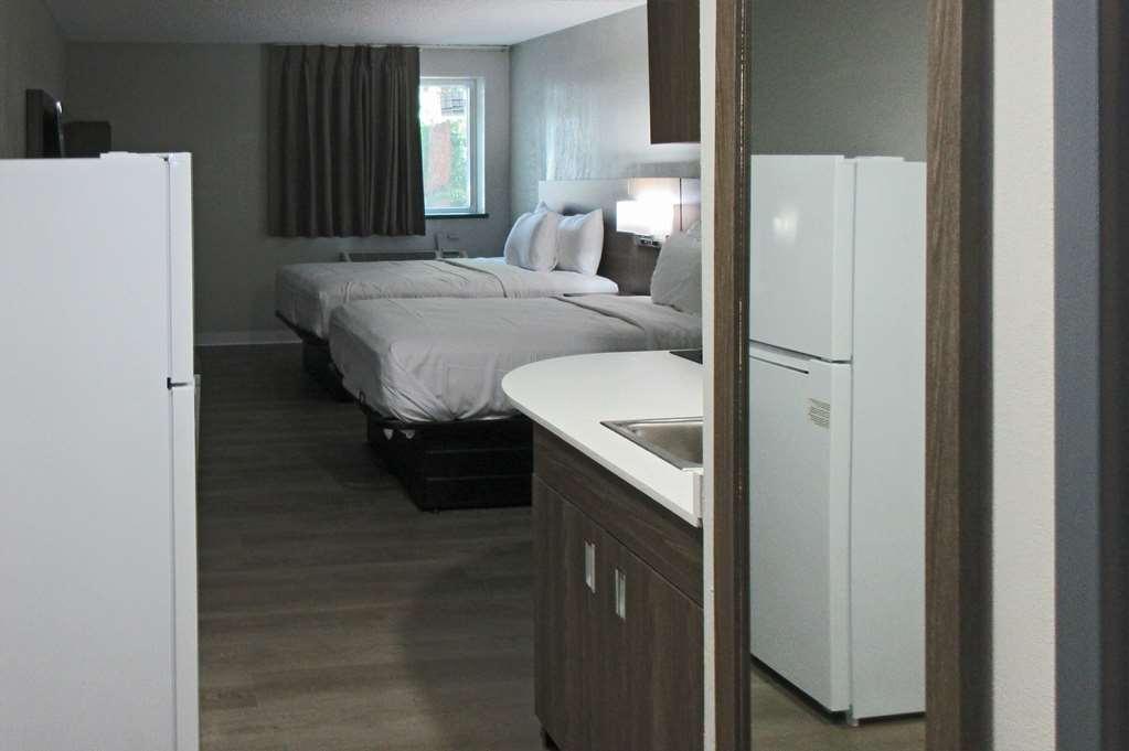 Suburban Studios Milwaukee Airport 客房 照片