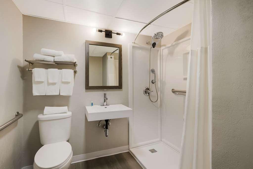 Suburban Studios Milwaukee Airport 客房 照片