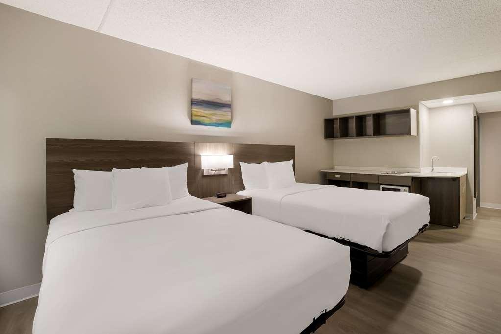 Suburban Studios Milwaukee Airport 客房 照片