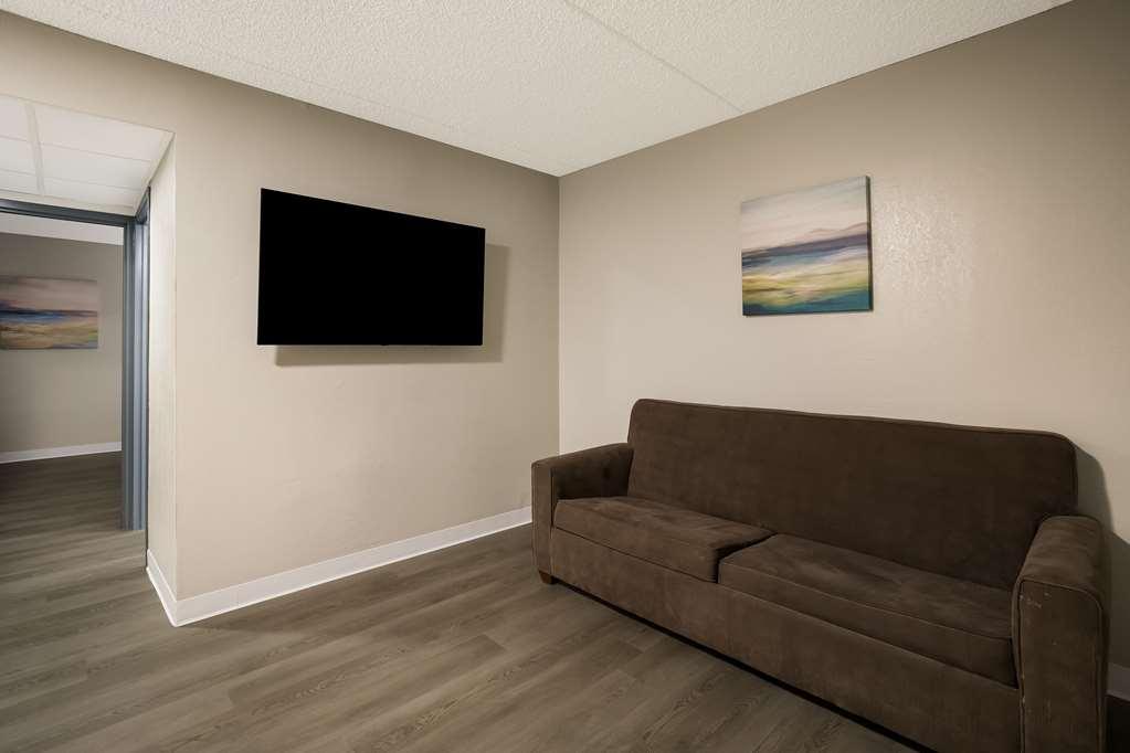 Suburban Studios Milwaukee Airport 客房 照片